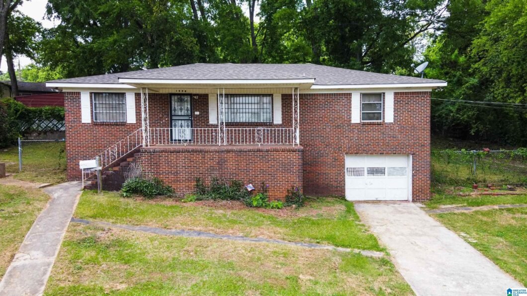 1354254 - 1524 MARTIN AVENUE - JL Miller Realty | Keller Williams Vestavia